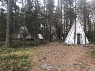 Lillpottens kåtar.