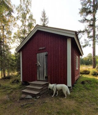 Kalvholmens ödestuga.
