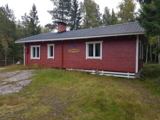 Rastimajas gäststuga.