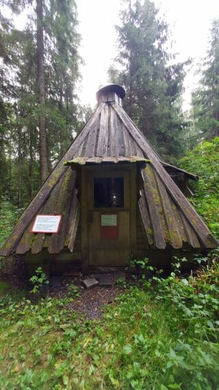 Äijänsaaris kåta.