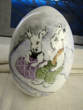 Pääsiäismuna; pupujussit.