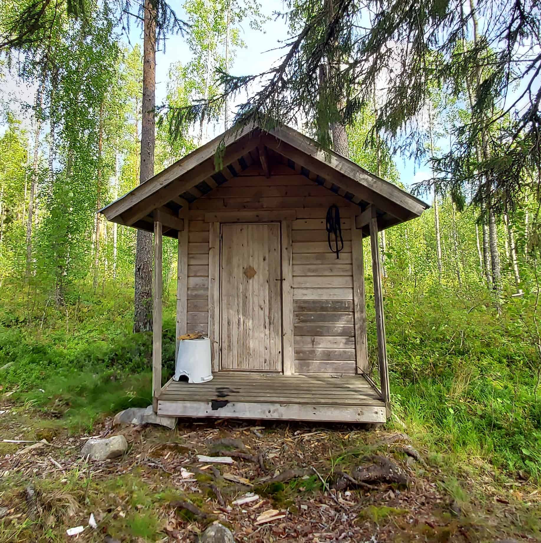 Vionharjun autiotuvan pihapiirissä sijaitseva pieni sauna.
